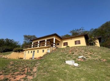 Rural · 224m² · 4 Quartos · 1 Vaga · Chácara com 7 quartos à venda, 20000 m² por R$ 1.600.000 - Bairro do Pinheirinho - Itatiba/SP