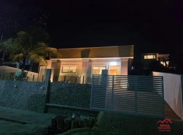 Casa · 360m² · 3 Quartos · 3 Vagas · Casa em Condomínio Fechado em Inoã, Maricá – 3 Quartos (2 Suítes) por R$ 700.000