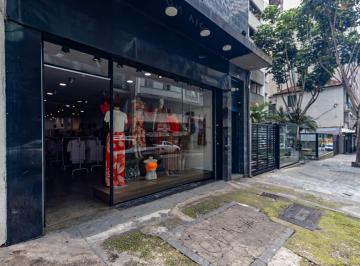 Comercial · 280m² · 3 Quartos · Loja na Rua Santo Amaro, N. 316 • 280 m²