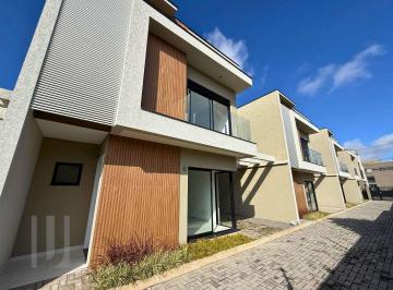 64fa2429bb3d3958cd0d4ebacd4b78c565ba8798 · Sobrado com 3 dormitórios à venda, 120 m² por R$ 749.000 - Hauer - Curitiba/PR