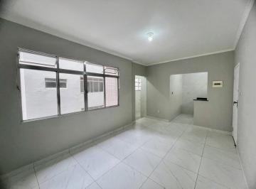 Apartamento · 39m² · 1 Quarto · 1 Vaga · Oportunidade de Investimento e Lazer: Kitnet Modernizada Frente Mar no Boqueirão