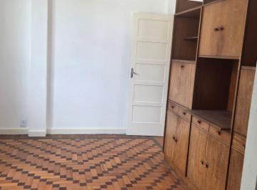 Apartamento de 2 quartos, Rio de Janeiro · Apartamento de dois quartos. Vista livre, indevassável