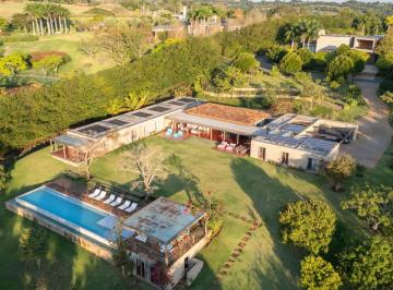 Casa de 6 quartos, Porto Feliz · Casa térrea à venda no Condomínio Fazenda Boa Vista em Porto Feliz - SP