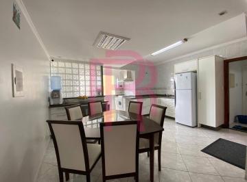 Apartamento · 144m² · 4 Quartos · 1 Vaga · Apartamento para locação, 04 dormitórios em Balneário Camboriú.