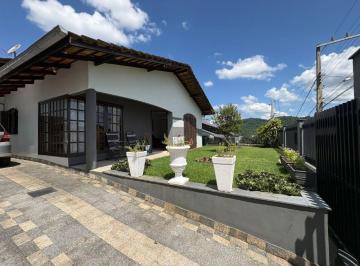 Casa · 182m² · 4 Quartos · 3 Vagas · Casa 4 Quartos à Venda em Jaraguá do Sul - Três Rios do Sul | Aceita Permuta