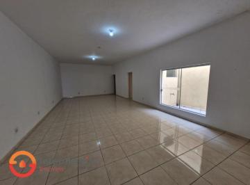 Comercial · 90m² · Sala comercial com 1 banheiro - Centro 