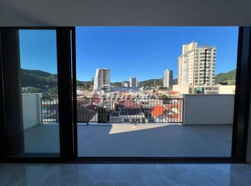 Apartamento · 140m² · 3 Quartos · 2 Vagas · Cobertura duplex à venda com 3 suítes, 2 vagas, no Bairro Fazenda em Itajaí-SC