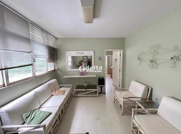 Comercial · 68m² · Sala mobiliada em clinica médica, disponível para locação no bairro Martins em Uberlândia-MG