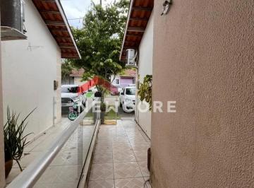 Casa · 146m² · 3 Quartos · 2 Vagas · Casa em Avenida Paulo Roberto Vidal - Bela Vista - Palhoça/SC
