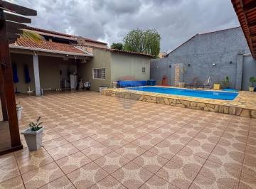 Casa · 560m² · 6 Quartos · 4 Vagas · OPORTUNIDADE RARA NA RUA 4C: LOTE DE 800m² COM LAZER COMPLETO