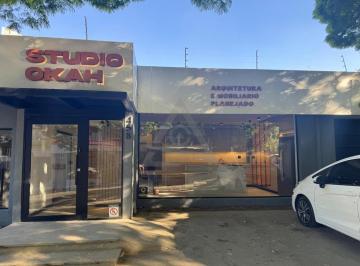 Comercial · 240m² · 4 Vagas · Ponto à venda em Campinas, Cambuí, com 240 m²