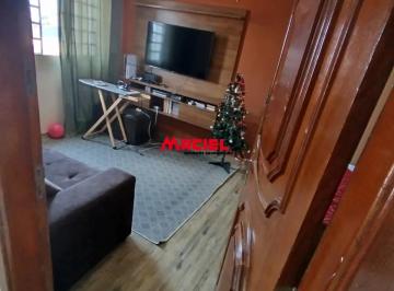 Apartamento · 67m² · 2 Quartos · 2 Vagas · Apartamento 2 dormitórios , 2 vagas em excelente estado de conservação.