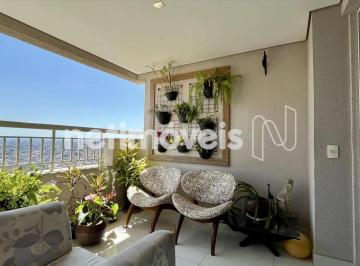 687124ef-c02f-4600-9aba-e23786678a3a.webp · Apartamento dois quartos, com 2 banheiros, varanda e duas vagas cobertas e demarcadas