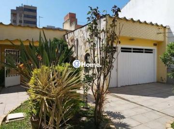 Casa · 207m² · 4 Quartos · 4 Vagas · Casa com 4 dormitórios no bairro Passo da Areia