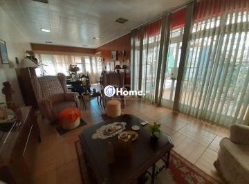 Casa · 290m² · 3 Quartos · 3 Vagas · Casa para Venda - 290m², 3 dormitórios, sendo 1 suites, 3 vagas - Menino Deus