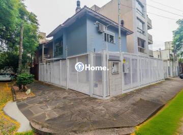 Casa · 131m² · 3 Quartos · 4 Vagas · Casa com 3 dormitórios e 4 vagas no Bairro Vila Ipiranga