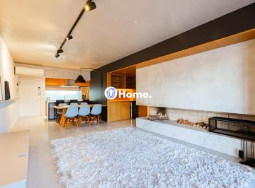 Apartamento · 102m² · 2 Quartos · 3 Vagas · Espetacular apartamento finamente decorado e mobiliado por arquiteto renomado co