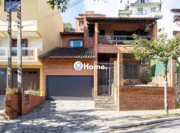 Casa · 235m² · 5 Quartos · 2 Vagas · Casa à venda - em Teresópolis