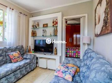 Casa · 90m² · 3 Quartos · 2 Vagas · Casa térrea com 3 dormitórios, amplo pátio e 2 vagas de garagem cobertas.