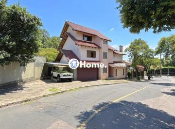 Casa · 235m² · 3 Quartos · 3 Vagas · Casa à venda - em Teresópolis
