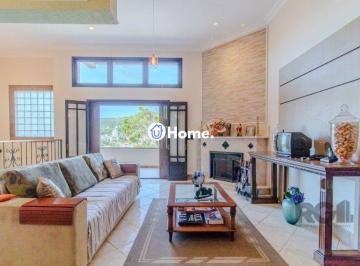 Casa · 350m² · 4 Quartos · 4 Vagas · Linda casa de 04 dormitórios com vista livre no Bairro Teresópolis