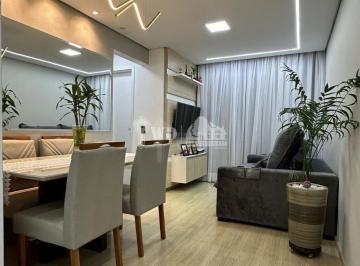 Apartamento · 2 Quartos · 1 Vaga · Apartamento 2 quartos - Jardim Guarujá