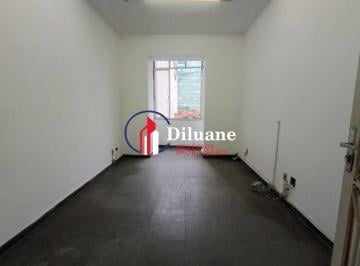 Apartamento · 54m² · 2 Quartos · Apartamento de 2 quartos no Centro