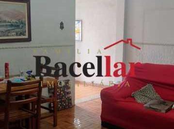 Apartamento · 84m² · 2 Quartos · Apartamento : Padrão / Residencial / Riachuelo