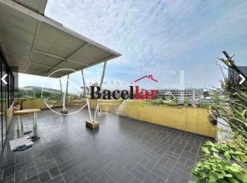 Apartamento · 146m² · 3 Quartos · 1 Vaga · Cobertura : Linear / Residencial / Maracanã