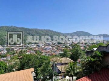 Casa · 272m² · 4 Quartos · 2 Vagas · Casa com 4 quartos em Condomínio