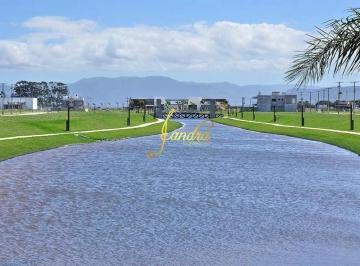 Terreno · 569m² · Terreno Condomínio Próximo a infra e a Lagoa beira lago
