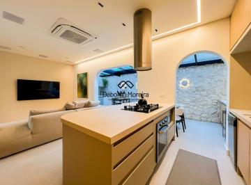 j5ka1me2otg1mde2mtfkm2fm_md · Incrível triplex com jacuzzi no Rebouças