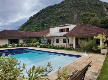 256636.jpg · Casa à venda com 8 quartos sendo 4 suítes, 839.36 m² na Granja Guarani Teresópolis/RJ.