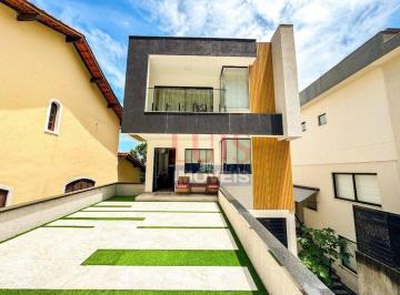 876e97dd13c36b6b1fcdf91a2bdaea7011665f69 · Casa com 3 dormitórios à venda, 280 m² por R$ 2.200.000,00 - Itaipu - Niterói/RJ