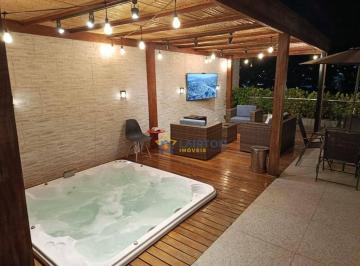 8b10c55871af8eb7d020c0f600858684b600c964 · Casa à venda no Jardim do Lago em Atibaia com vista para a Pedra Grande