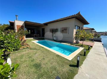 Casa · 204m² · 4 Quartos · 1 Vaga · Condomínio com 4 quartos à venda em Marina - RJ