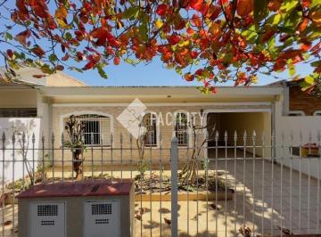0 · casa à venda em Jardim Dom Nery