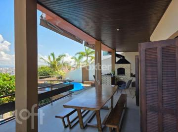 dac3c7de · Casa, 4 dormitórios, 376.11 m², em Itaguaçu