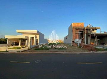 Comercial · 300m² · Terreno à venda bem amplo e com 300m², no Condomínio Residencial Royal Garden, no bairro Parque Bras