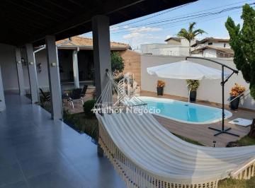 Casa · 206m² · 3 Quartos · 2 Vagas · Casa à venda com 3 dormitórios todos sendo suítes no bairro Jardim Maria Helena em Nova Odessa - SP