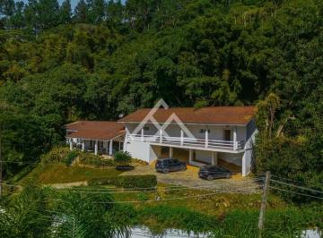 Casa de 5 quartos, Ubatuba · Casa de alto padrão com 14.000m² de terreno com garagem para barco à venda no Saco da Ribeira