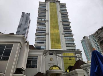Apartamento de 4 quartos, Itapema · Meia Praia | Totalmente Mobiliado | Andar Alto | 190m² Privativos | Direto com o Proprietário