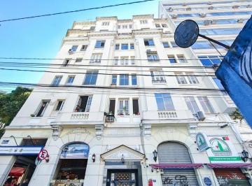 Apartamento · 55m² · 2 Quartos - JUAN DIAS CORRETOR · IMPERDÍVEL APTO À VENDA. ENTRE GLÓRIA E CENTRO | Sala + 2 Quartos -Reformado *De: $450.000 p/$400Mil