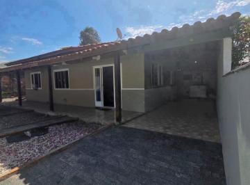 Casa de 3 quartos, Penha · Casa no Centro de Penha – 750 metros da praia