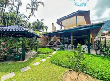 Casa de 4 quartos, Ubatuba · Casa de Condomínio alto padrão frente mar à venda no Condomínio Pedra Verde na praia do Lázaro