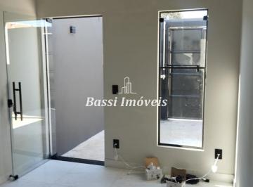 Casa · 53m² · 2 Quartos · 2 Vagas · Casa à venda em Mogi Mirim-SP: 2 quartos, 2 salas, 2 vagas de garagem no Jardim Alto do Mirante!