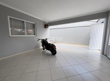 Casa · 167m² · 3 Quartos · 2 Vagas · Sobrado à venda no bairro Jaraguá em Piracicaba