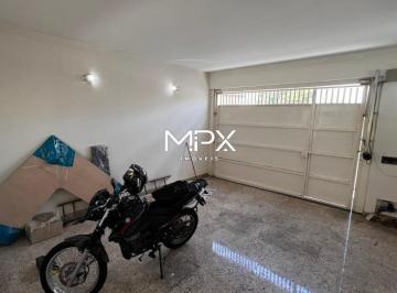 Casa · 207m² · 3 Quartos · 2 Vagas · Sobrado à venda no bairro Castelinho em Piracicaba