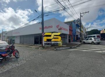 Comercial · 182m² · PRÉDIO COMERCIAL À VENDA – CENTRO (ESQUINA)