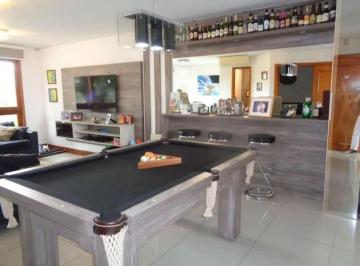 Casa · 312m² · 3 Quartos · 4 Vagas · Sobrado com 3 dormitórios, terraço e espaço gourmet no São Sebastião – POA